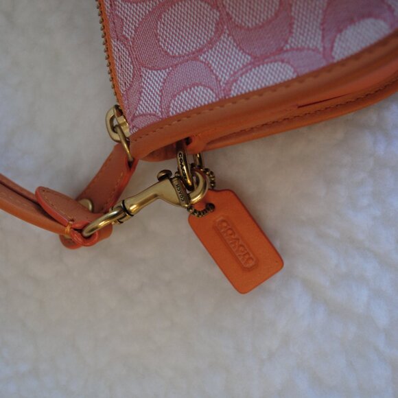 COACH - Swinger 20 in Pink and Orange - Picture 5 of 7